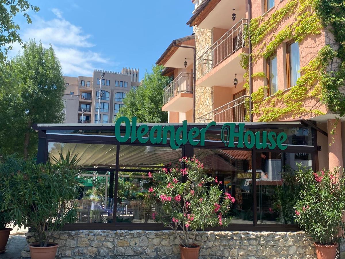 Oleander House And Tennis Club Sunny Beach Buitenkant foto
