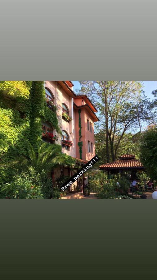 Oleander House And Tennis Club Sunny Beach Buitenkant foto