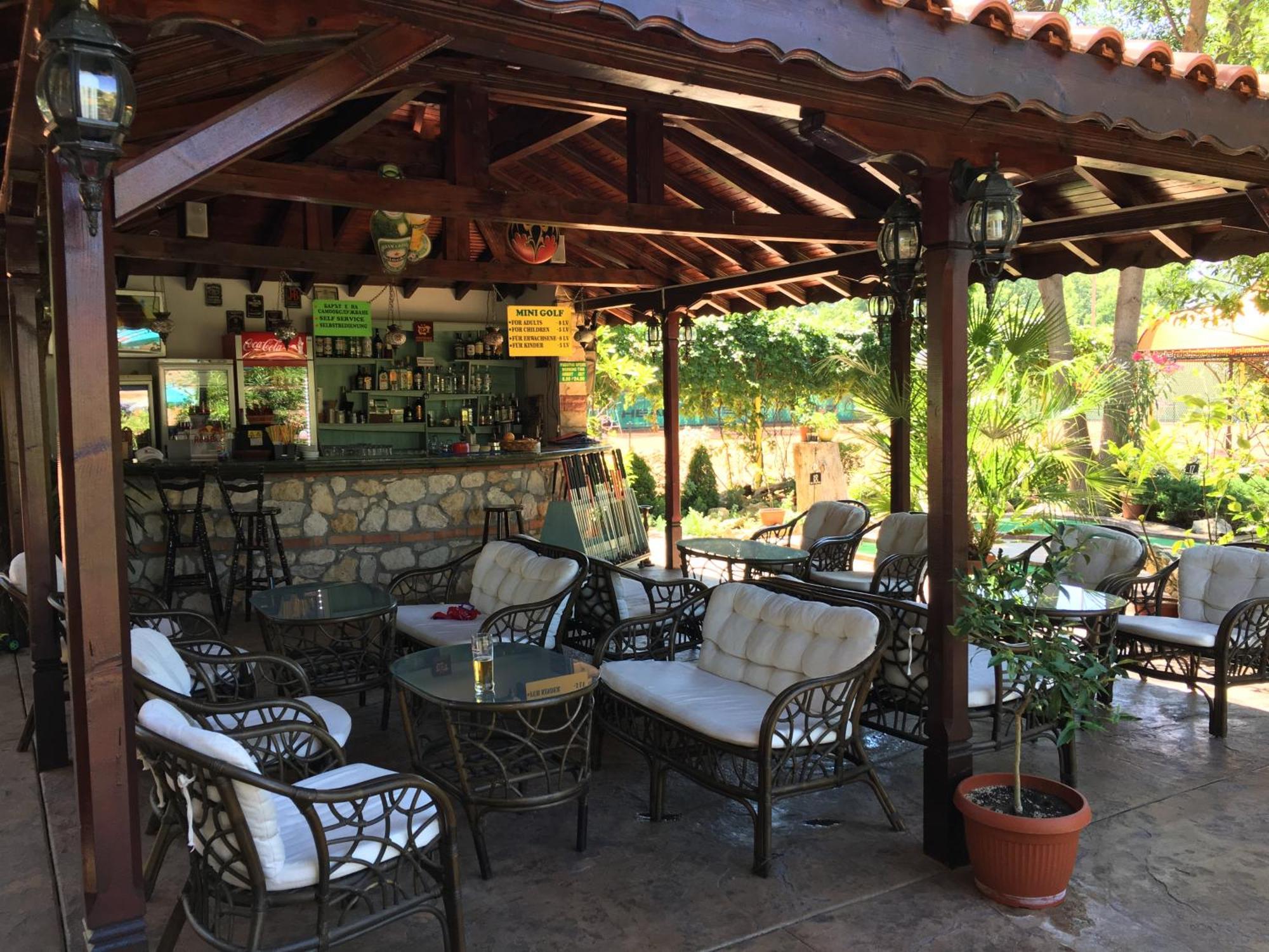 Oleander House And Tennis Club Sunny Beach Buitenkant foto
