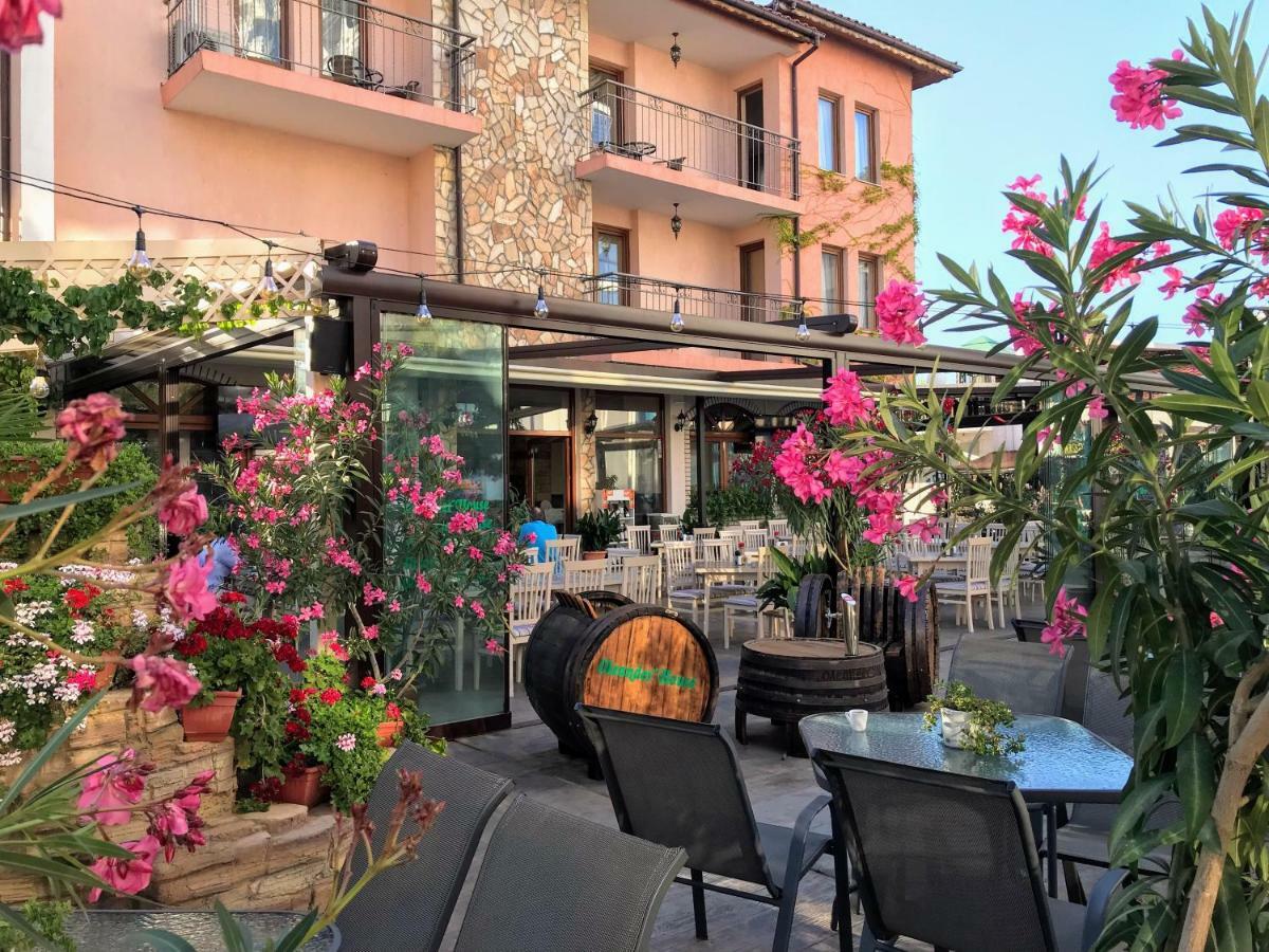 Oleander House And Tennis Club Sunny Beach Buitenkant foto